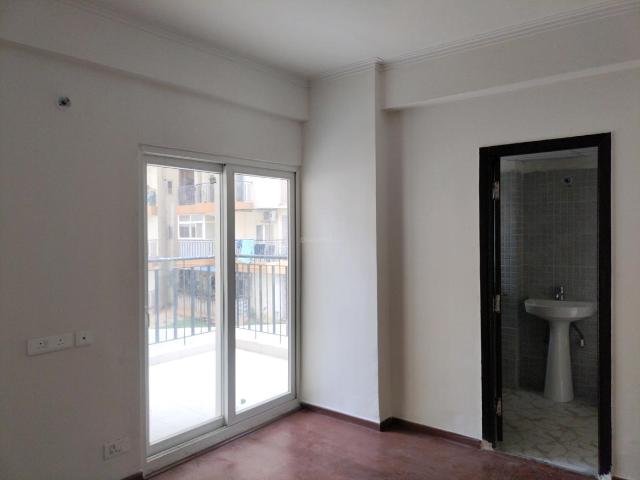 3 BHK Apartment in Noida Extension for resale Greater Noida. The reference number is 20259480