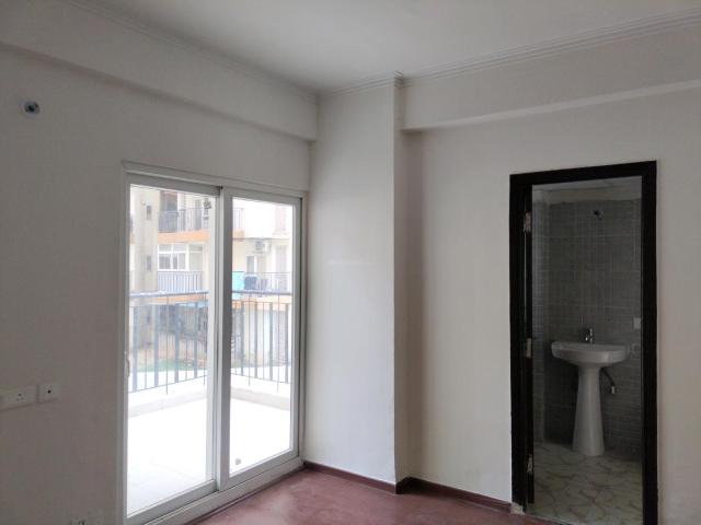 3 BHK Apartment in Noida Extension for resale Greater Noida. The reference number is 20260810
