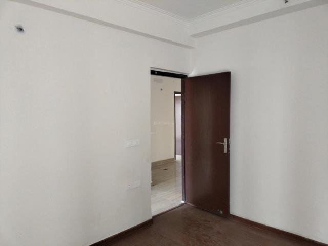 3 BHK Apartment in Noida Extension for resale Greater Noida. The reference number is 20291342