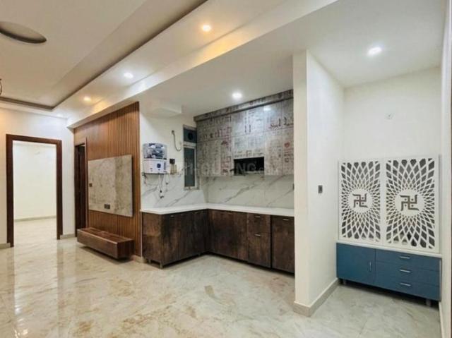 3 BHK Apartment in Noida Extension for resale Greater Noida. The reference number is 20202727