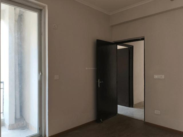 3 BHK Apartment in Noida Extension for resale Greater Noida. The reference number is 20206570