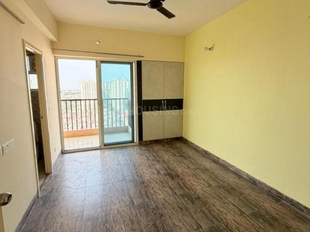 3 BHK Apartment in Noida Extension for resale Greater Noida. The reference number is 20219743