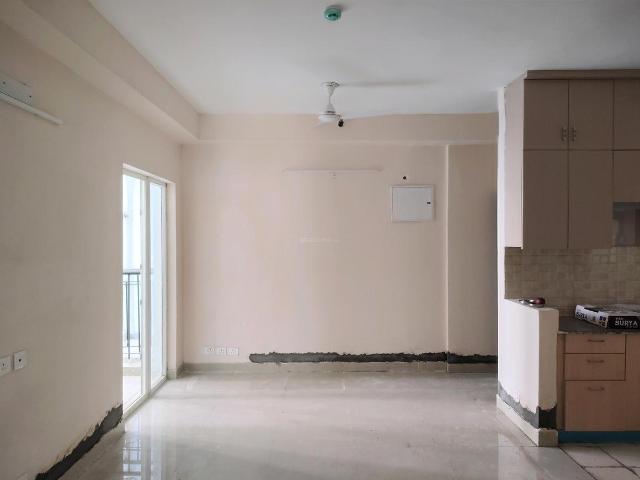 3 BHK Apartment in Noida Extension for resale Greater Noida. The reference number is 20222575