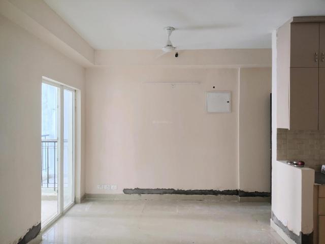 3 BHK Apartment in Noida Extension for resale Greater Noida. The reference number is 20222648