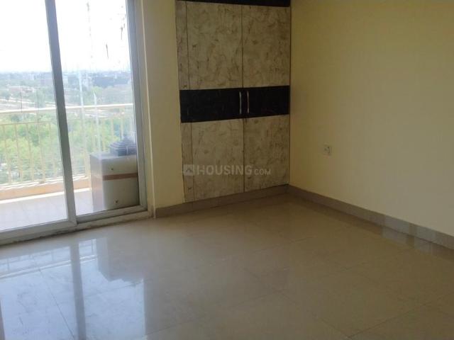 3 BHK Apartment in Noida Extension for resale Greater Noida. The reference number is 20341936