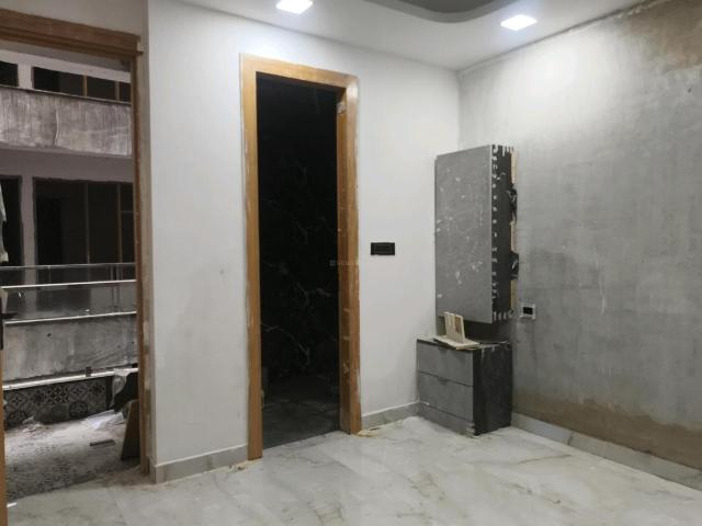 3 BHK Apartment in Noida Extension for resale Greater Noida. The reference number is 20346881