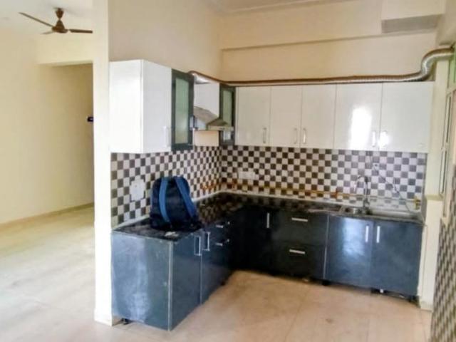 3 BHK Apartment in Noida Extension for resale Greater Noida. The reference number is 20353203