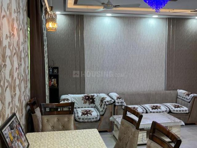 3 BHK Apartment in Noida Extension for resale Greater Noida. The reference number is 20359778