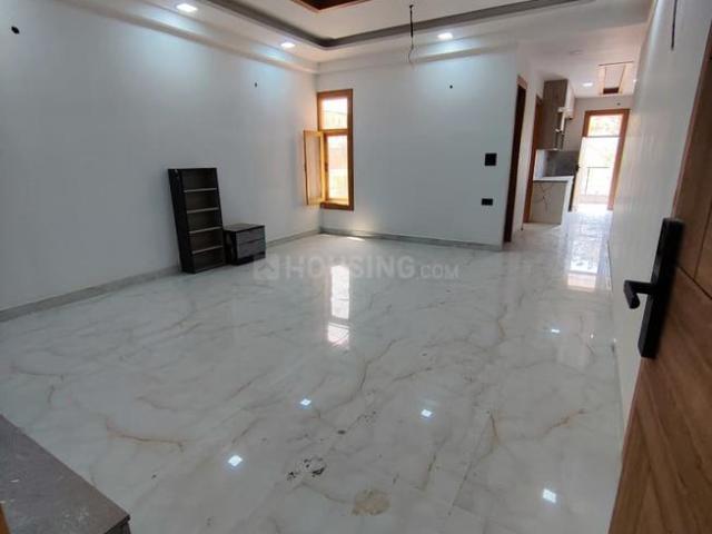 3 BHK Apartment in Noida Extension for resale Greater Noida. The reference number is 20367570