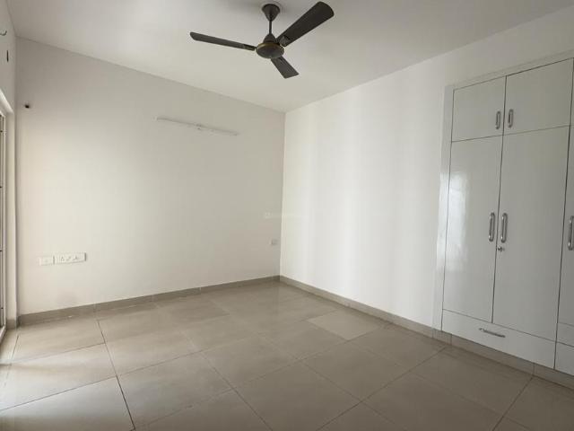 3 BHK Apartment in Noida Extension for resale Greater Noida. The reference number is 20380215