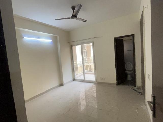3 BHK Apartment in Noida Extension for resale Greater Noida. The reference number is 20393175