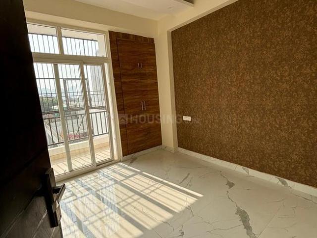 3 BHK Apartment in Noida Extension for resale Greater Noida. The reference number is 20300644