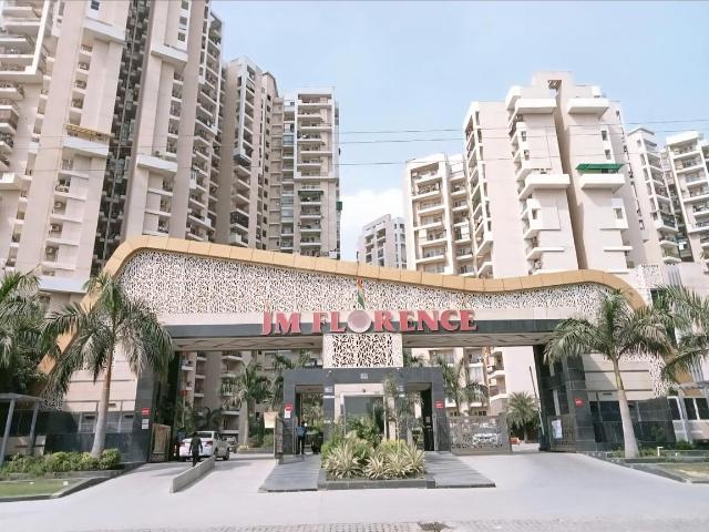 3 BHK Apartment in Noida Extension for resale Greater Noida. The reference number is 20327160