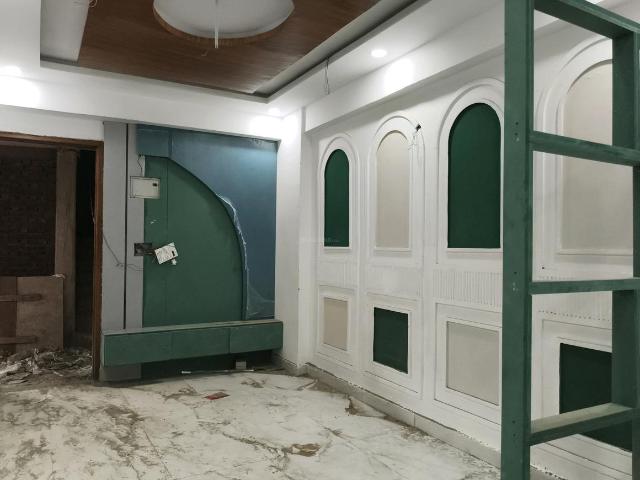 3 BHK Apartment in Noida Extension for resale Greater Noida. The reference number is 20337316