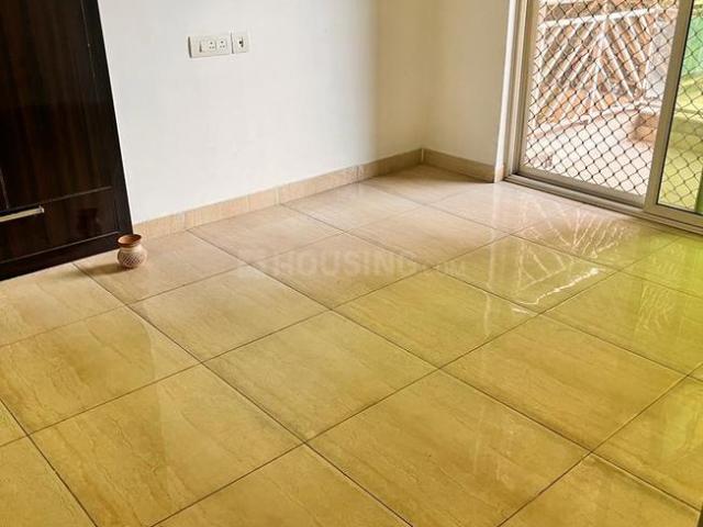 3 BHK Apartment in Noida Extension for resale Greater Noida. The reference number is 20339801