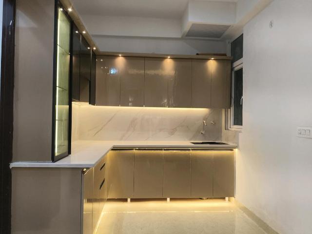 3 BHK Apartment in Noida Extension for resale Greater Noida. The reference number is 20475362