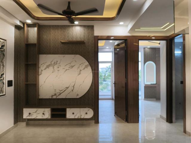 3 BHK Apartment in Noida Extension for resale Greater Noida. The reference number is 20475547