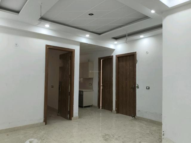 3 BHK Apartment in Noida Extension for resale Greater Noida. The reference number is 20475603