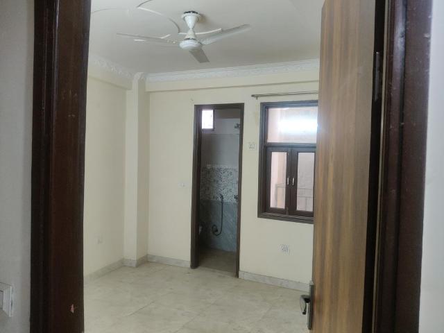 3 BHK Apartment in Noida Extension for resale Greater Noida. The reference number is 20422963