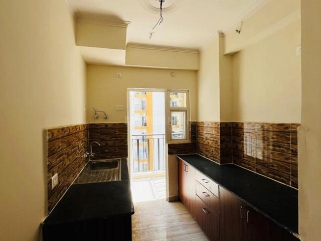 3 BHK Apartment in Noida Extension for resale Greater Noida. The reference number is 20540530