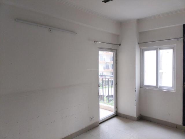 3 BHK Apartment in Noida Extension for resale Greater Noida. The reference number is 20575036