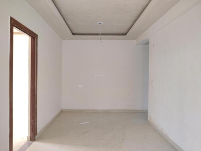 3 BHK Apartment in Noida Extension for resale Greater Noida. The reference number is 20587715