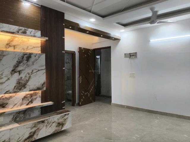 3 BHK Apartment in Noida Extension for resale Greater Noida. The reference number is 20596574
