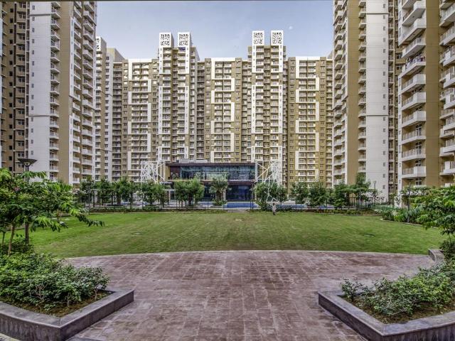 3 BHK Apartment in Noida Extension for resale Greater Noida. The reference number is 20502763