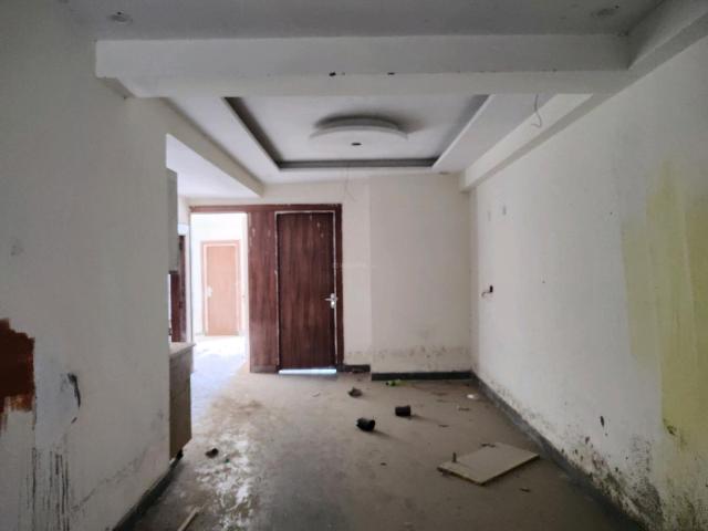 3 BHK Apartment in Noida Extension for resale Greater Noida. The reference number is 20506331