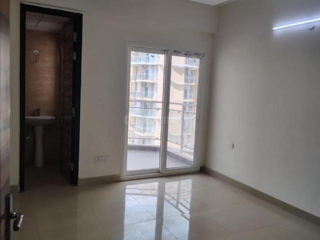 3 BHK Apartment in Noida Extension for resale Greater Noida. The reference number is 20659221