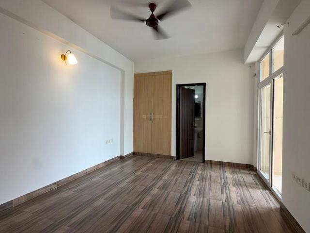 3 BHK Apartment in Noida Extension for resale Greater Noida. The reference number is 20675897