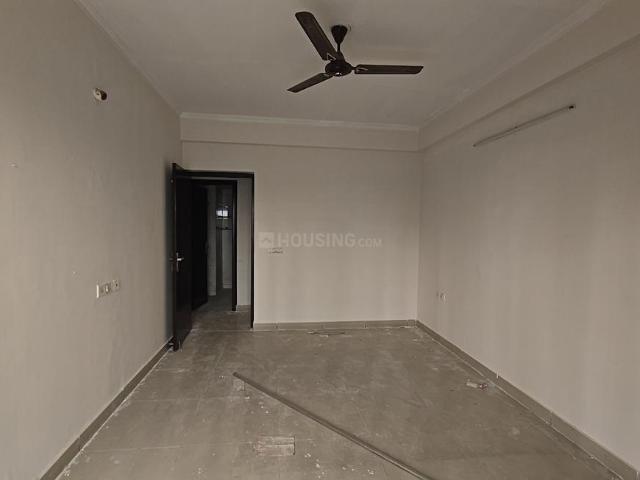 3 BHK Apartment in Noida Extension for resale Greater Noida. The reference number is 20611741