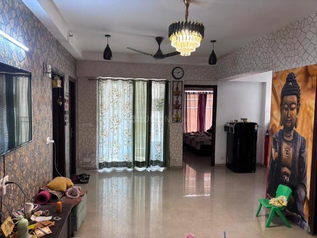 3 BHK Apartment in Noida Extension for resale Greater Noida. The reference number is 20617481