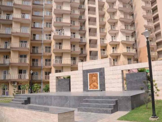 3 BHK Apartment in Noida Extension for resale Greater Noida. The reference number is 20630407