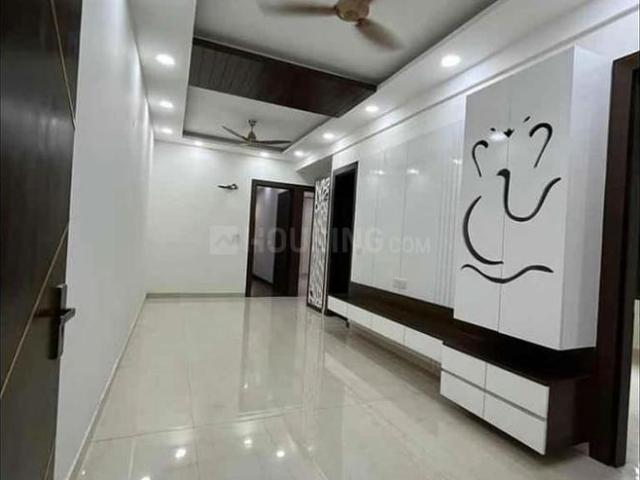 3 BHK Apartment in Noida Extension for resale Greater Noida. The reference number is 20634226