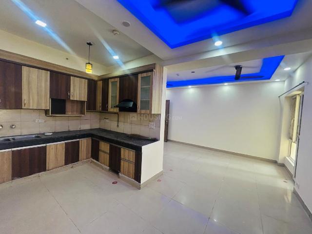 3 BHK Apartment in Noida Extension for resale Greater Noida. The reference number is 20757836