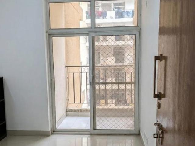 3 BHK Apartment in Noida Extension for resale Greater Noida. The reference number is 20720991