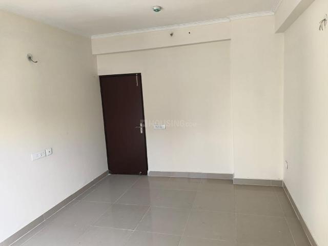 3 BHK Apartment in Noida Extension for resale Greater Noida. The reference number is 20722801