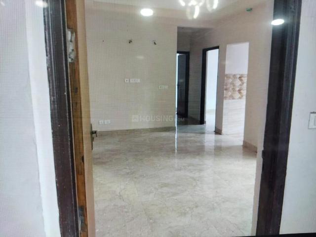 3 BHK Apartment in Noida Extension for resale Greater Noida. The reference number is 20735975