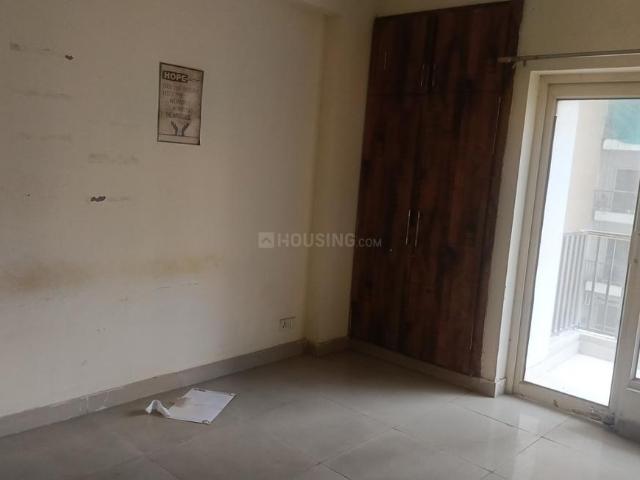 3 BHK Apartment in Noida Extension for resale Greater Noida. The reference number is 20736986