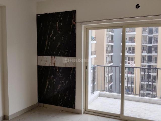 3 BHK Apartment in Noida Extension for resale Greater Noida. The reference number is 20853196