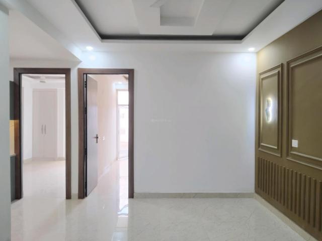 3 BHK Apartment in Noida Extension for resale Greater Noida. The reference number is 20824531