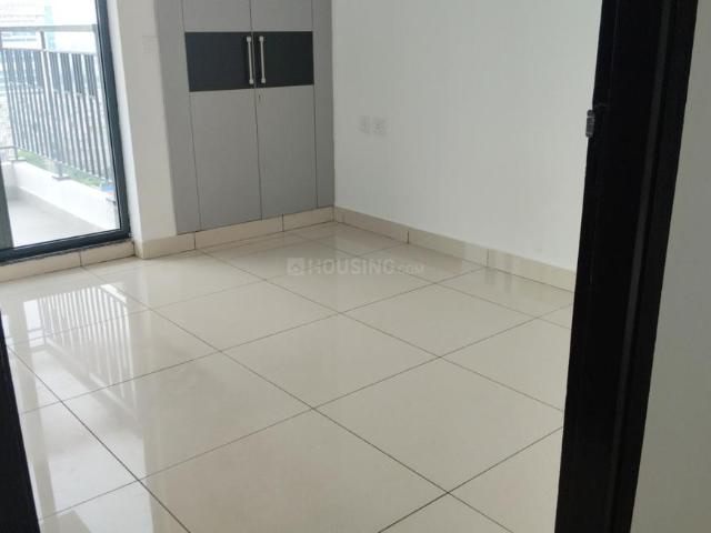 3 BHK Apartment in Noida Extension for resale Greater Noida. The reference number is 20957340