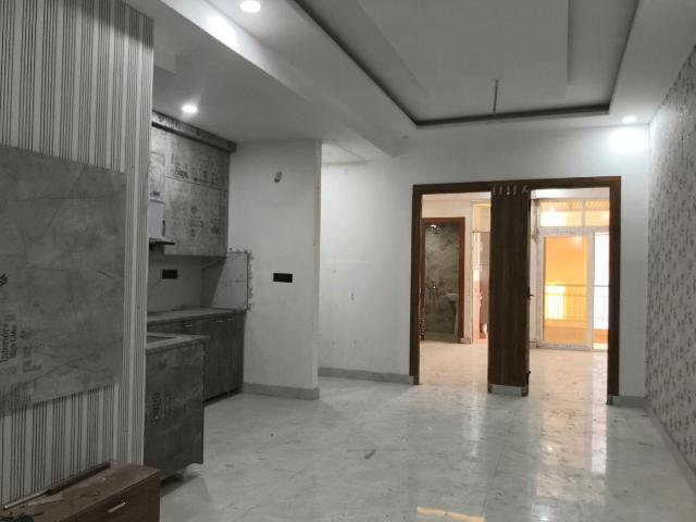 3 BHK Apartment in Noida Extension for resale Greater Noida. The reference number is 20986995