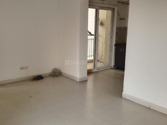 3 BHK Apartment in Noida Extension for resale Greater Noida. The reference number is 20912465