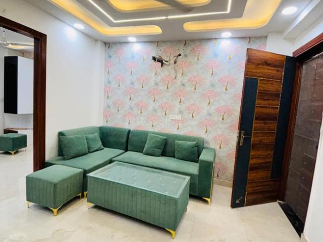 3 BHK Apartment in Nawada for rent New Delhi. The reference number is 20326117