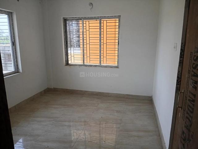 3 BHK Apartment in Nayabad for resale Kolkata. The reference number is 19926498