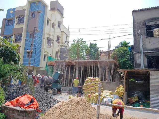 3 BHK Apartment in Nayabad for resale Kolkata. The reference number is 20191733