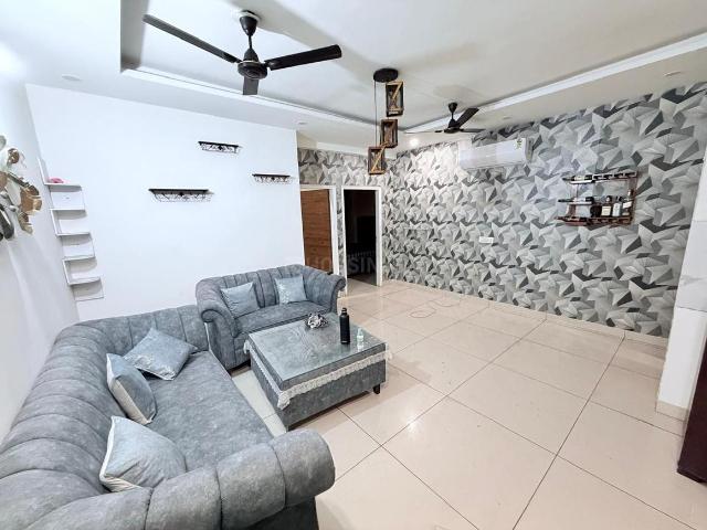 3 BHK Apartment in Nabha for rent Zirakpur. The reference number is 19735475
