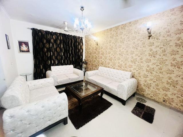 3 BHK Apartment in Nabha for rent Zirakpur. The reference number is 19178875